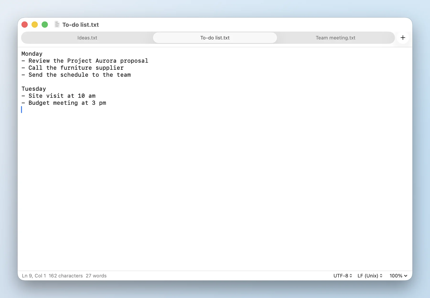 Old Habits Notes with three text files open in tabs and the status bar showing line, column, encoding and line ending.
